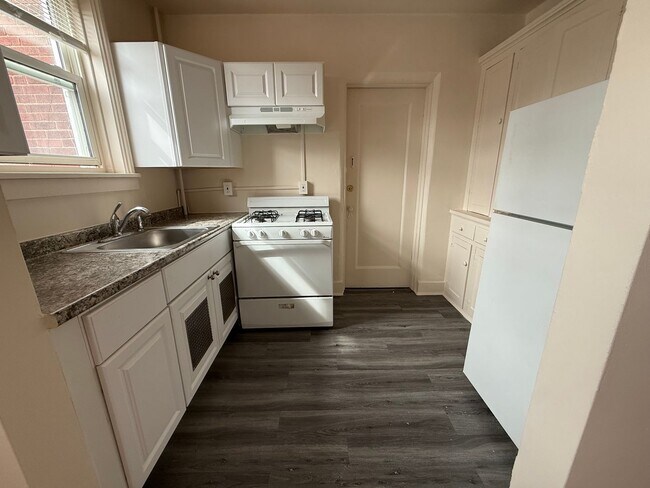 Photo - 101-129 Central Square Unidad 126 Central Square -  04