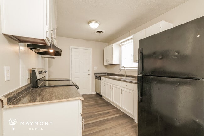 Photo - 2819 Lumpkin Rd
