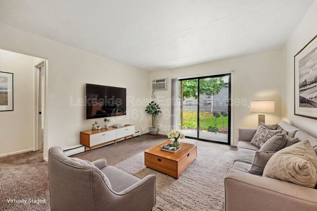 Photo - 1015 36th St SW Unit 1