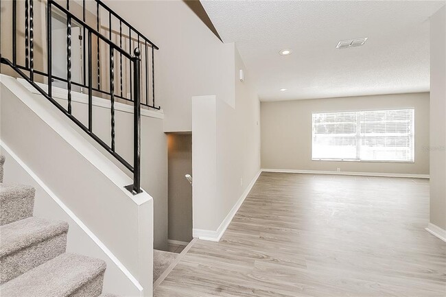 Photo - 2902 Ripplewood Dr