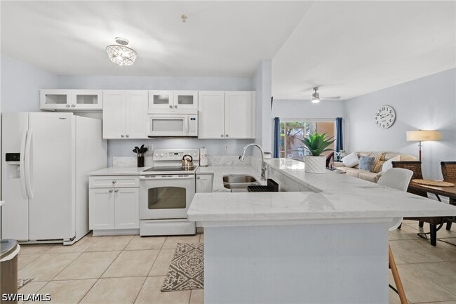 Building Photo - 15393 Bellamar Cir Unit 512