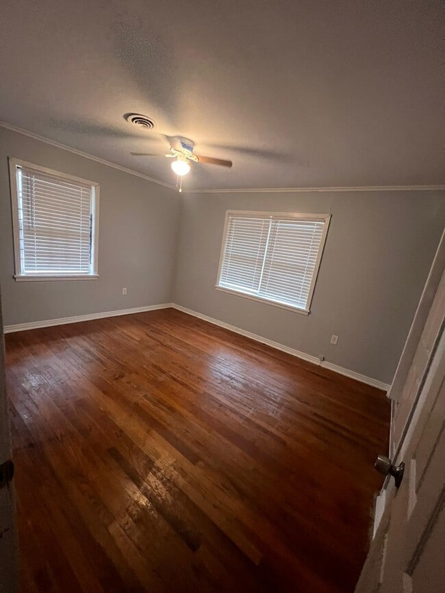 Photo - 1313 S Maple St