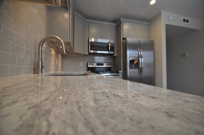 Photo - 920 Emmett Avenue