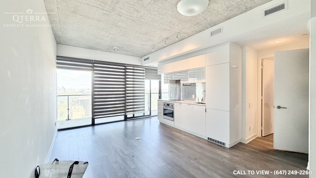 Photo - 185 Roehampton Av Unité 2105-185 Roehampton Ave, Toronto, Ontario