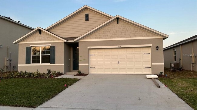 1583 Barberry Dr