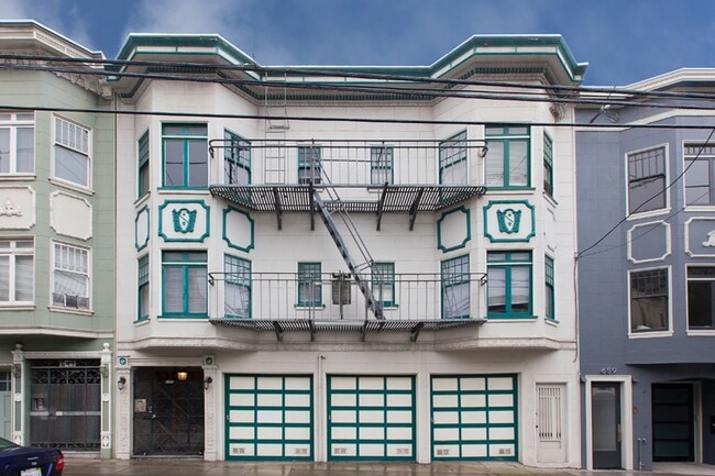 Building Photo - Lower Haight: Renovated Studio or Jr 1 Bed w/ Dishwasher & Shared Yard Unit 2