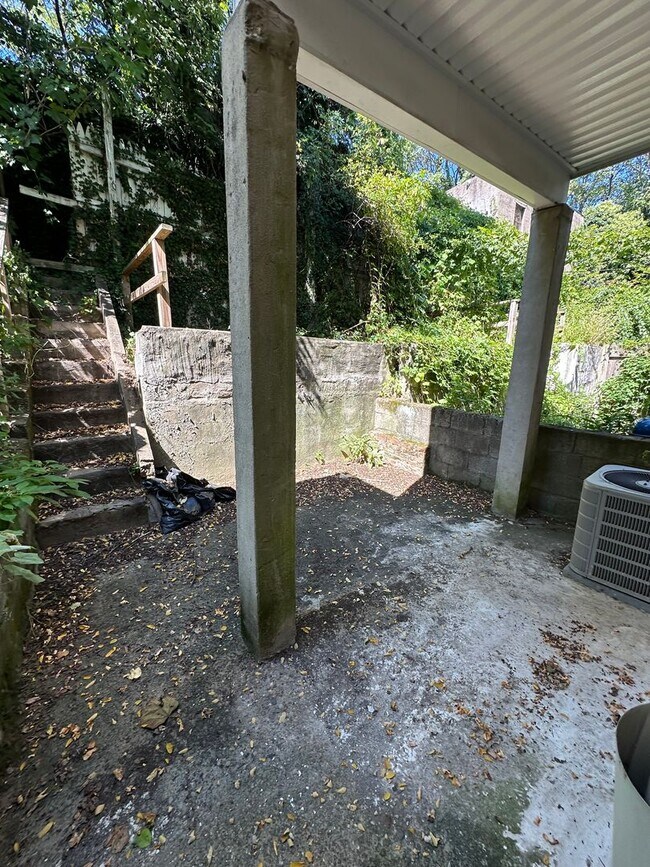 Photo - 2 Bed, 1 Bath. Section 8 Approved