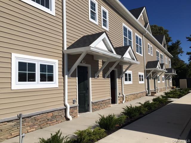 Photo - 115 Evergreen St Unit 106