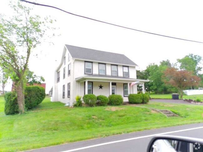 Building Photo - 1951 N Old Bethlehem Pike Rental