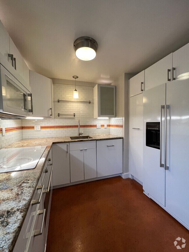Building Photo - AMAZING LOCATION 2 Bed 1 Bath Condo of Wes... Unit 1