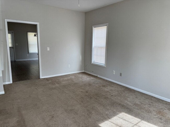 Photo - 1216 Stoneridge Ln