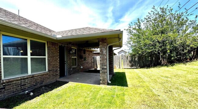 Photo - 1328 Ridgeway Dr