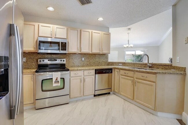 Photo - 13284 Majestic Pine Ct