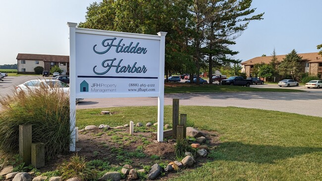 JFH Property Management - Hidden Harbor - Hidden Harbor Villas Apartments