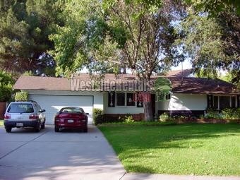 Photo - 8610 Remmet Ave