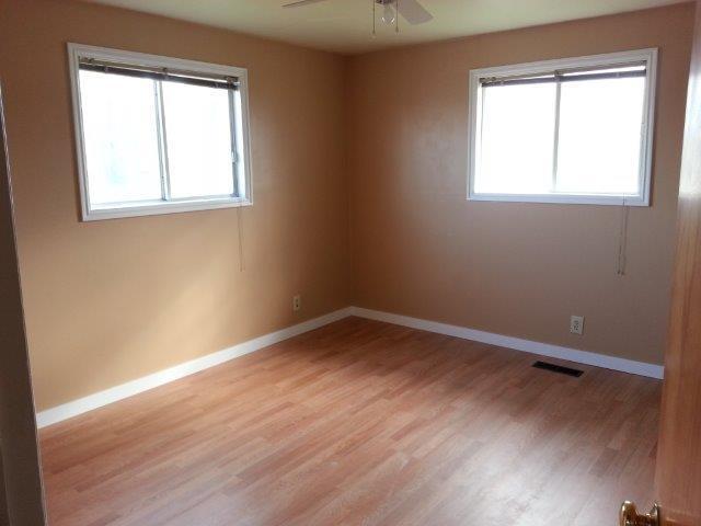 Photo - 242 E 1700 N