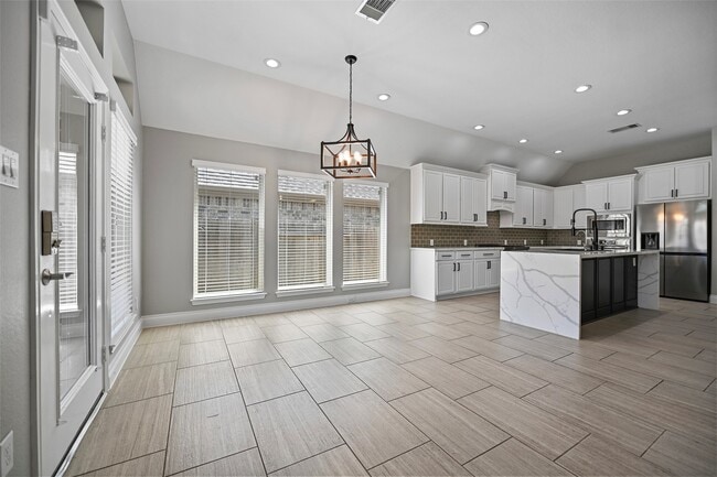 Photo - 1346 Mystic River Ln