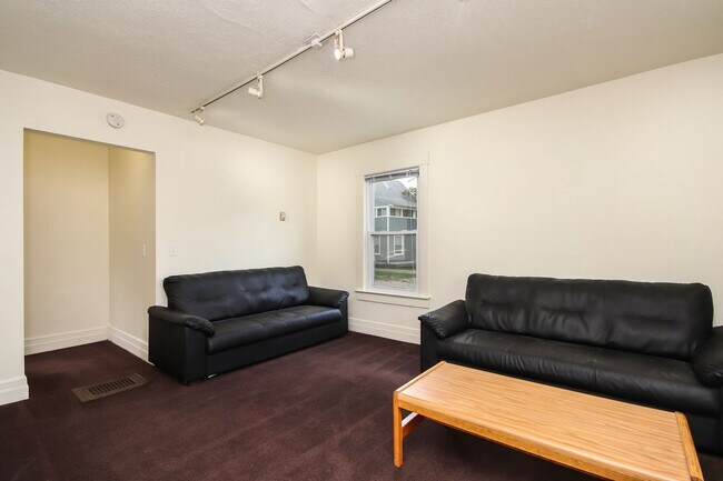 507 Mack Rd