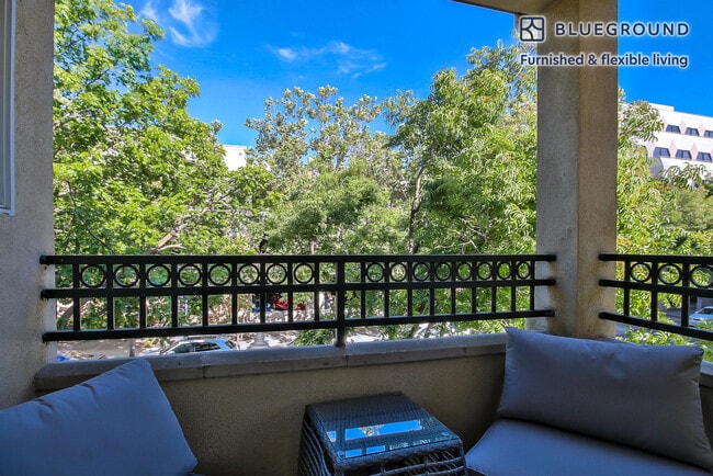 Photo - 108 Bryant St