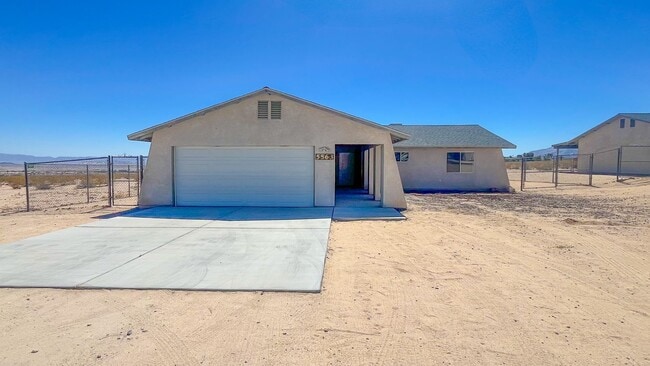 5563 Morongo Rd