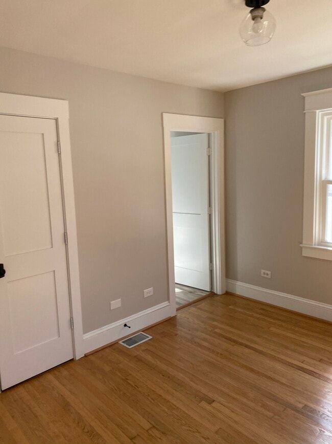 Front bedroom - 613 Blenheim Ave