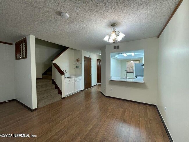 Photo - 4329 Pathwood Way