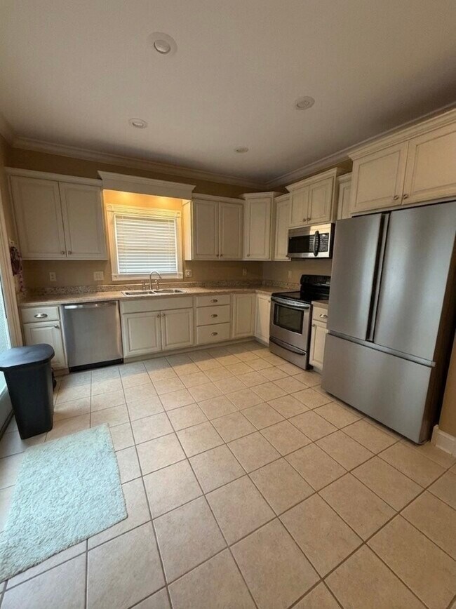 Photo - 581 Cedar Creek Rd