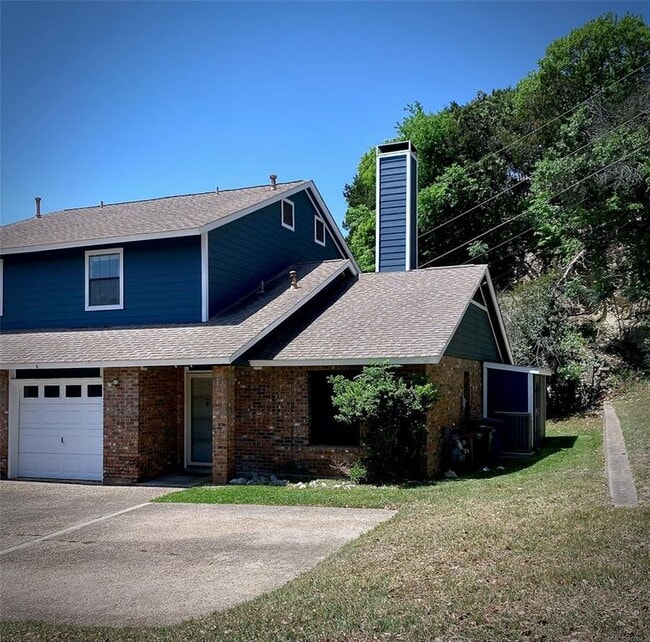 Photo - 6902 Thorncliffe Dr