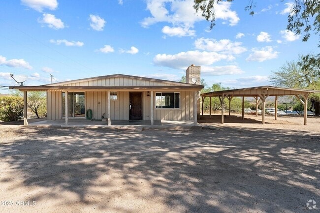 Building Photo - 692 W Wickenburg Way Rental