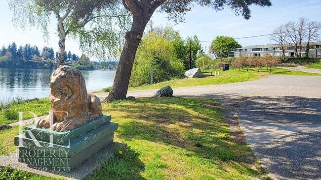 Photo - 3-Bedroom Near Lions Field with Fenced Yard & Covered Patio