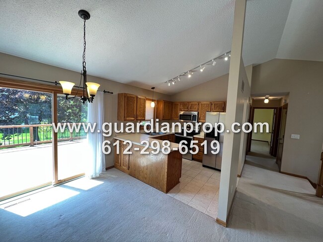 Photo - Woodbury House Available July 1st, Meticulously Maintained, Lower Family Room, Back Deck, Pool Ac...