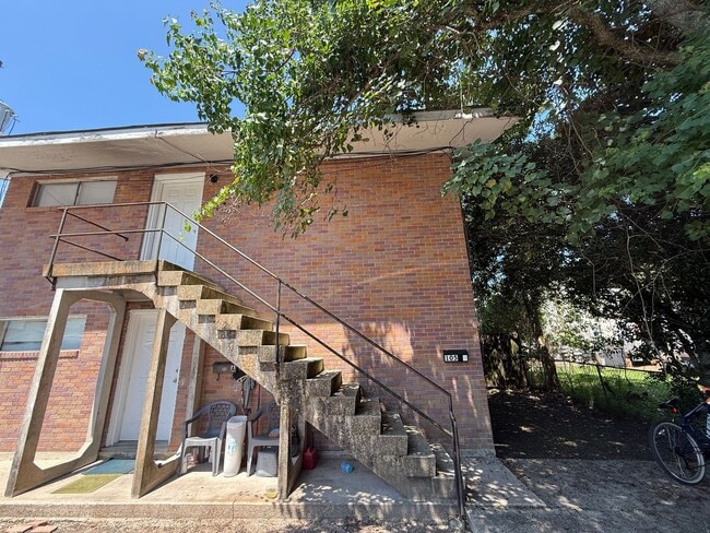 Photo - 105 N Ruland St Unit B