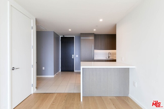 Photo - 889 Francisco St Unit 2401