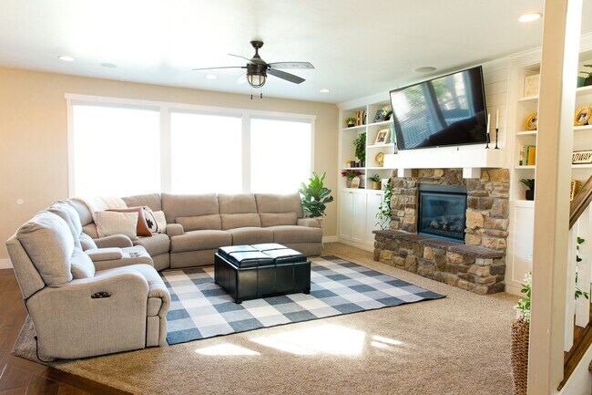 Photo - 1481 Sage Bloom Way