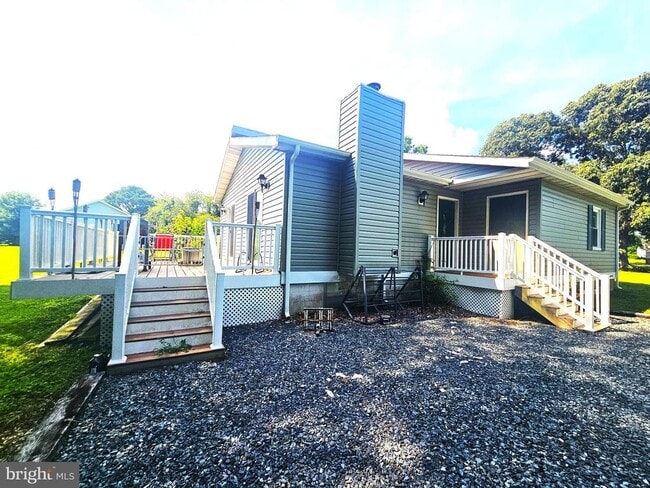 Building Photo - 37420 Neptune Dr Rental