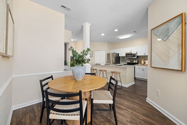 The Morgan at Chapel Hill apartments — community photo