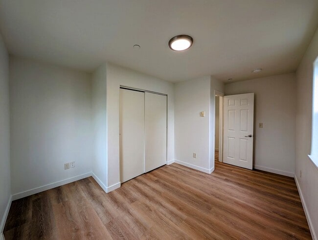 533 Methow St Unit A