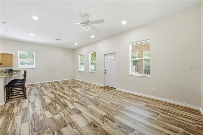 Photo - 3706 13th St N