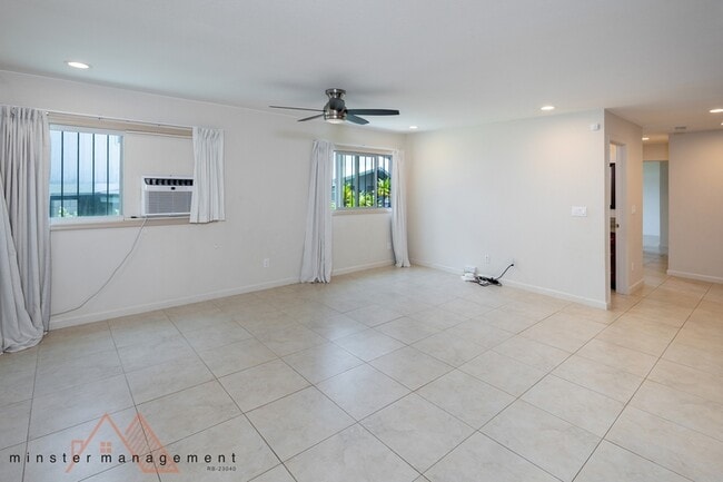 1626 Hanai Loop Unidad D