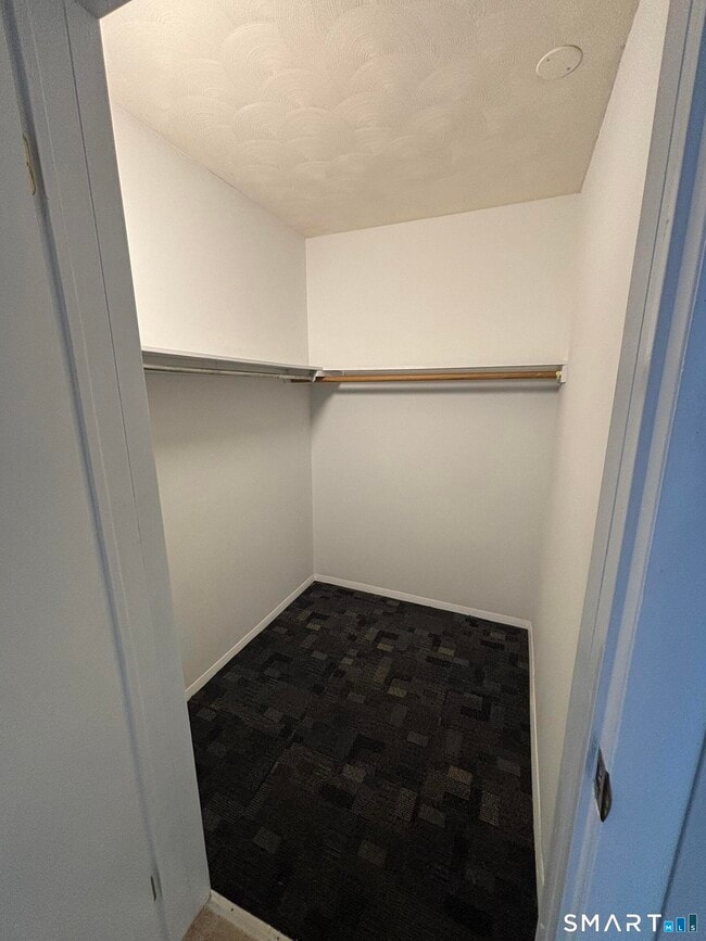 Photo - 37 Wakefield Ct Unit 1