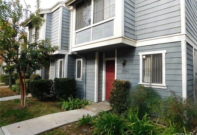 Photo - Extremely Spacious 2 bedroom Condo for Rent in Discovery Village