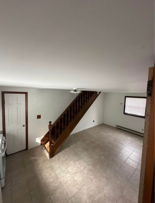 Building Photo - 17 Towne Ln Unit 17 Towne Ln Centereach NY