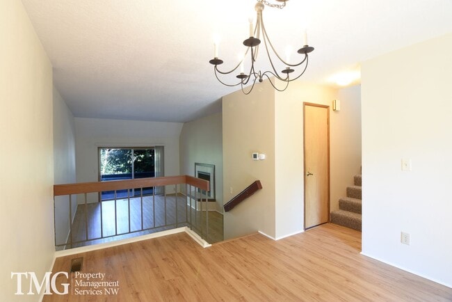 Photo - 4075 Jefferson Pkwy