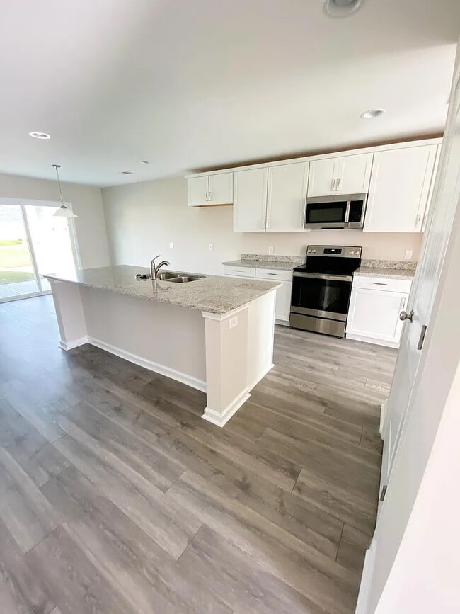 Photo - 146 Whitehaven Rd