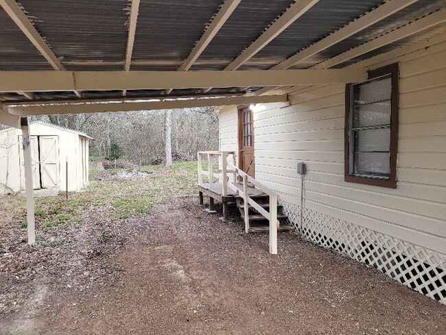 Photo - 40 Jimmie Ln