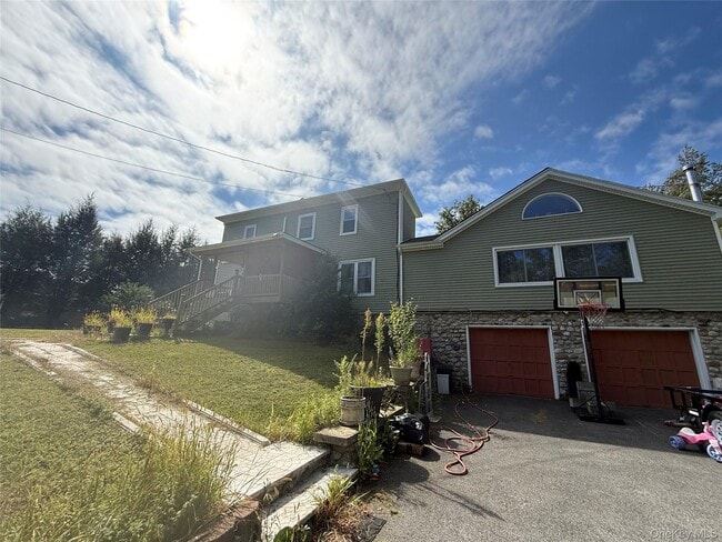 Building Photo - 75 Walker Valley Rd Unit 2 Rental