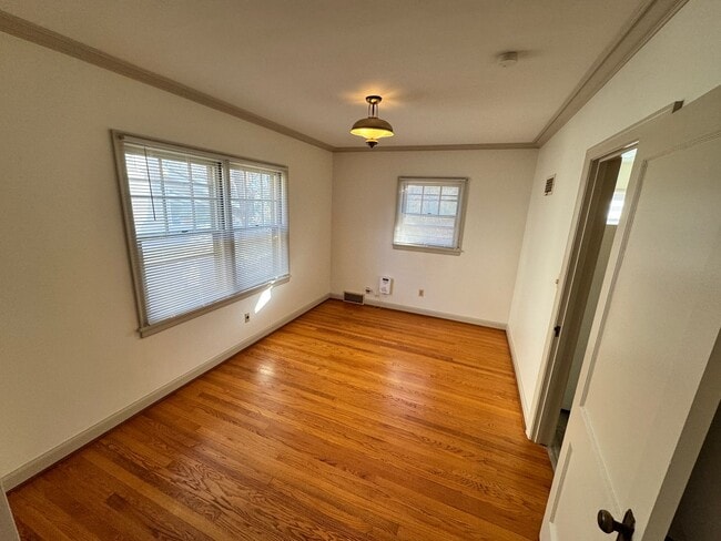 Photo - 2 Bed 1 Bath Duplex Unit in Central Manhattan