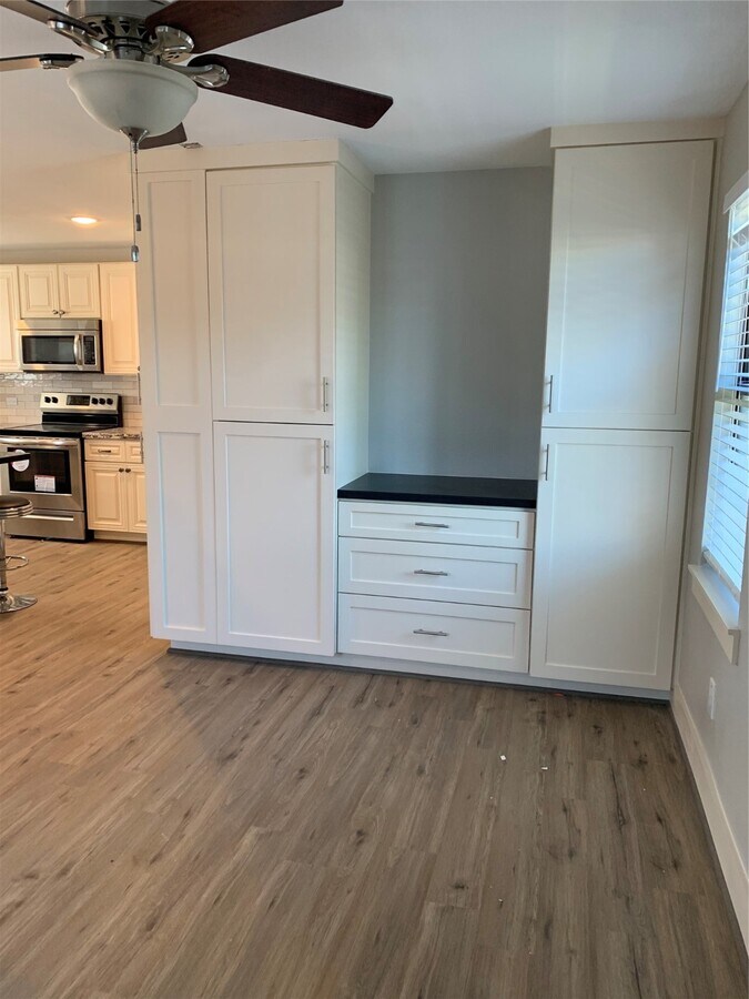 Photo - 1210 Avenue M