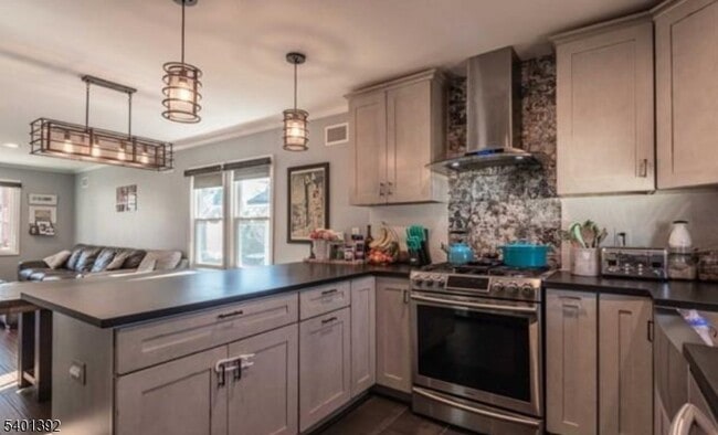 Photo - 34 Heights Ave