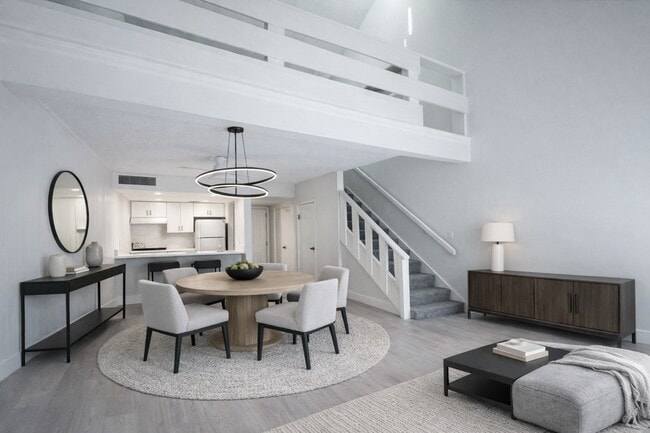 Photo - 1100 Turner St Unit 208